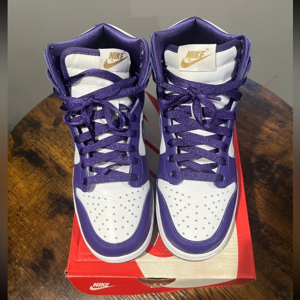 W Nike Dunk High “varsity purple”